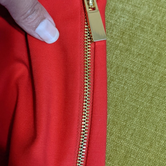 Vince Camuto Mini Skirt - Picture 2 of 3